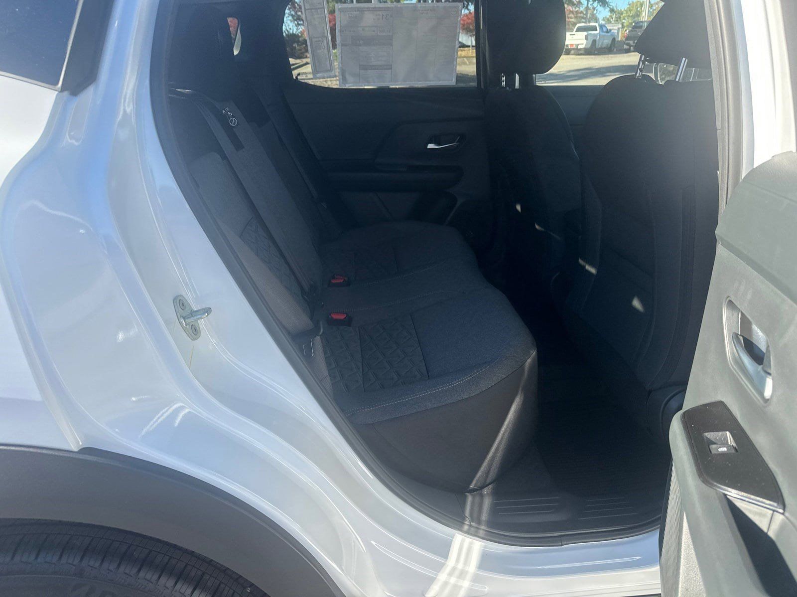 2026 Nissan KICKS SV - Photo 15
