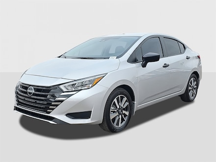 2025 Nissan Versa 1.6 S Sedan