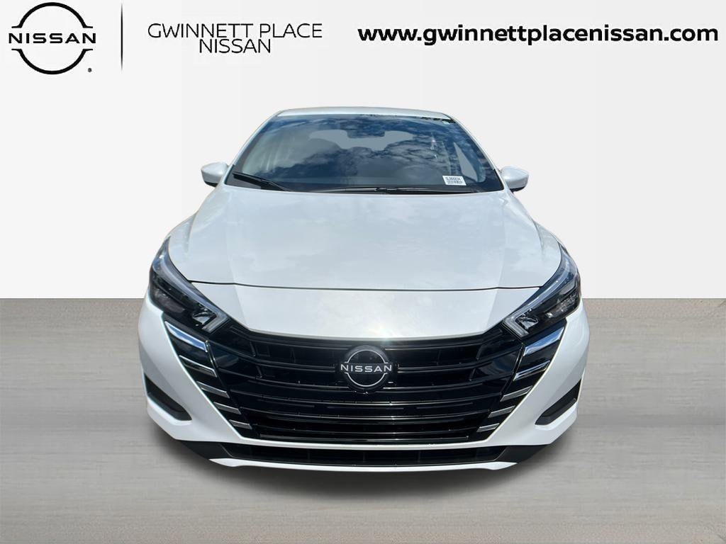 New 2025 Nissan Versa 1.6 SV Sedan