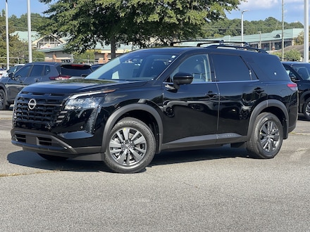 2026 Nissan Pathfinder SV SUV