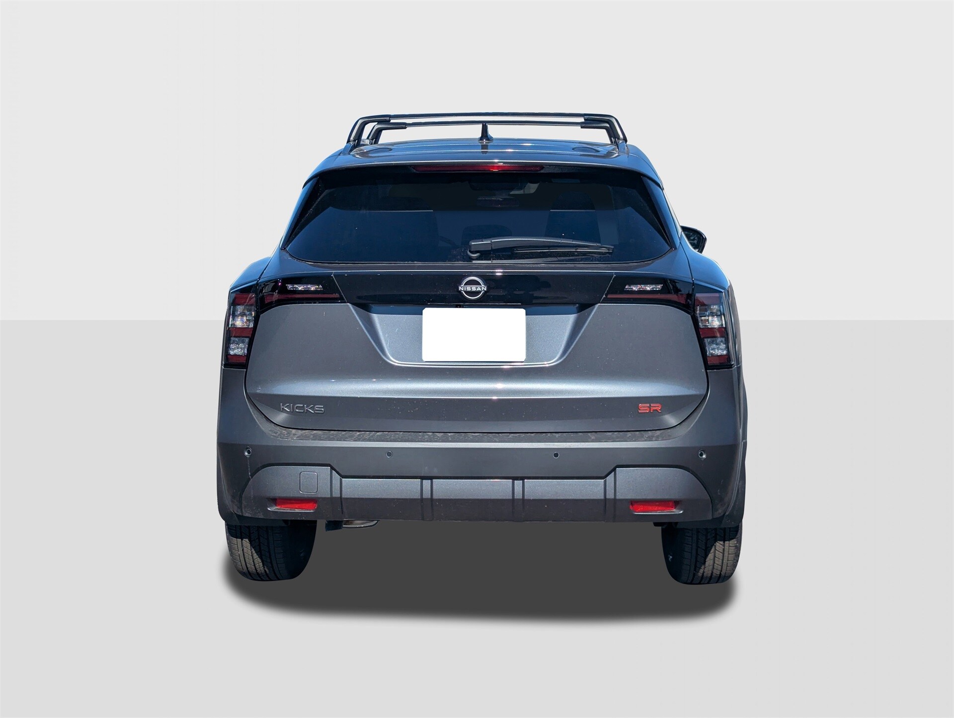 2026 Nissan Kicks SR photo 4