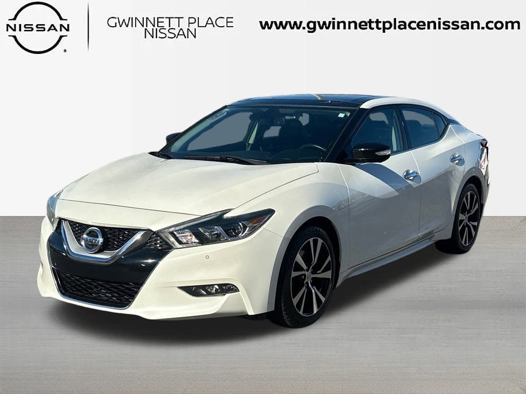 2017 Nissan Maxima Platinum's photo