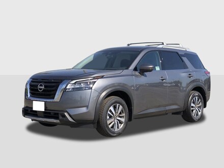2025 Nissan Pathfinder SL SUV