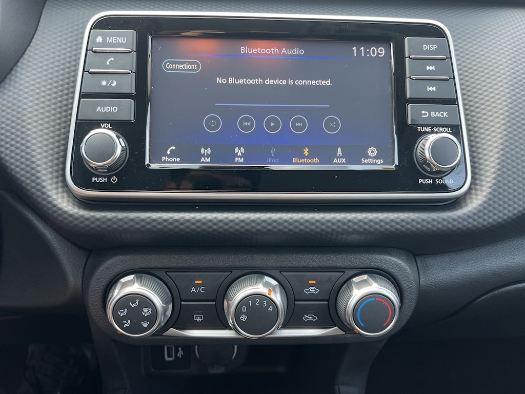 Certified 2025 Nissan Kicks Play S SUV