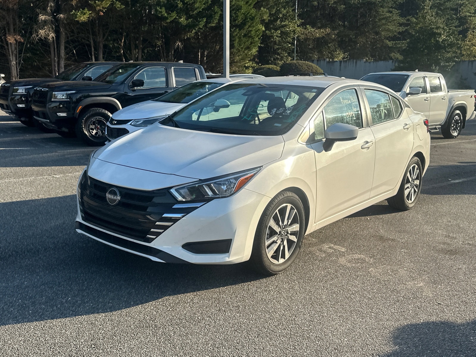 2023 Nissan Versa Sedan SV