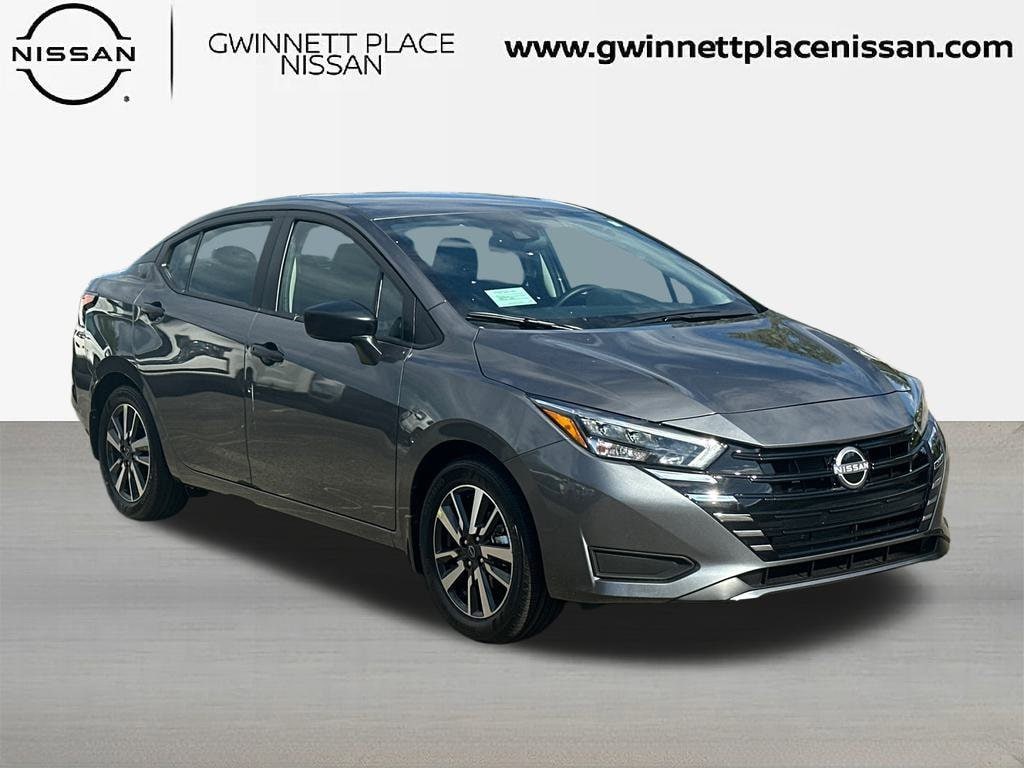 New 2025 Nissan Versa 1.6 S Sedan