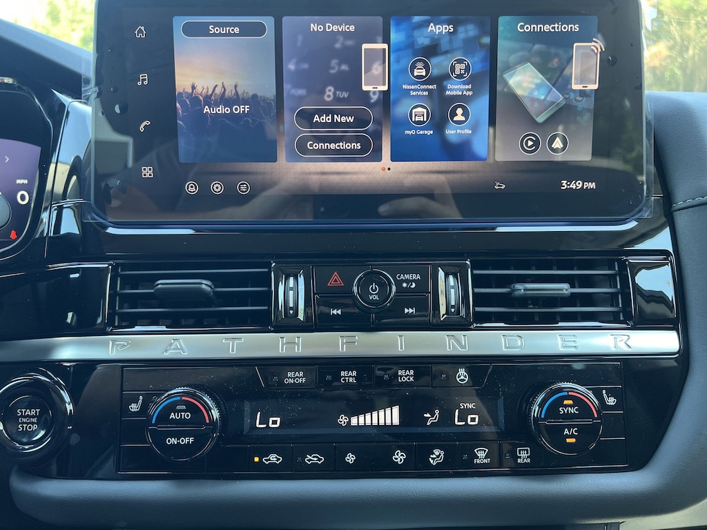 New 2026 Nissan Pathfinder SL SUV