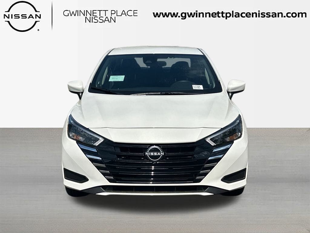 New 2025 Nissan Versa 1.6 SV Sedan