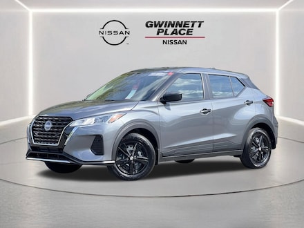 2025 Nissan Kicks Play S SUV