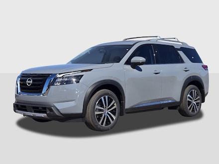2025 Nissan Pathfinder Platinum SUV