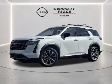 2026 Nissan Pathfinder Platinum SUV