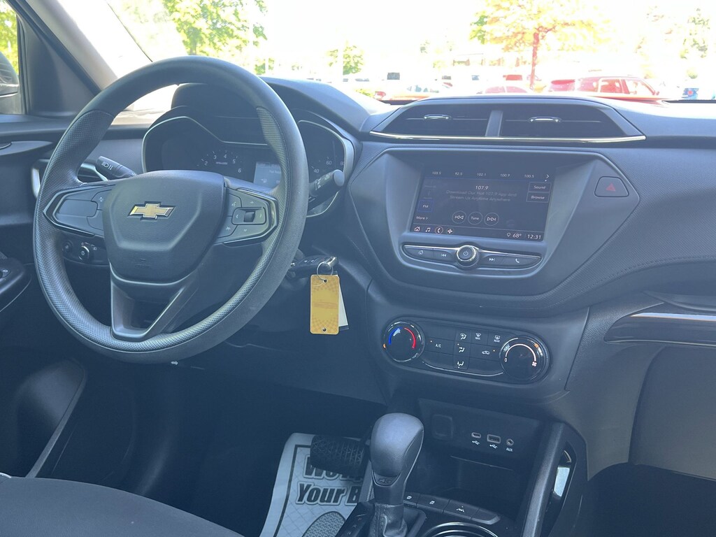 Used 2021 Chevrolet Trailblazer LS SUV