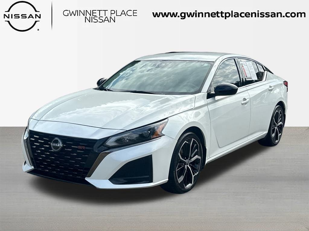 2023 Nissan Altima SR