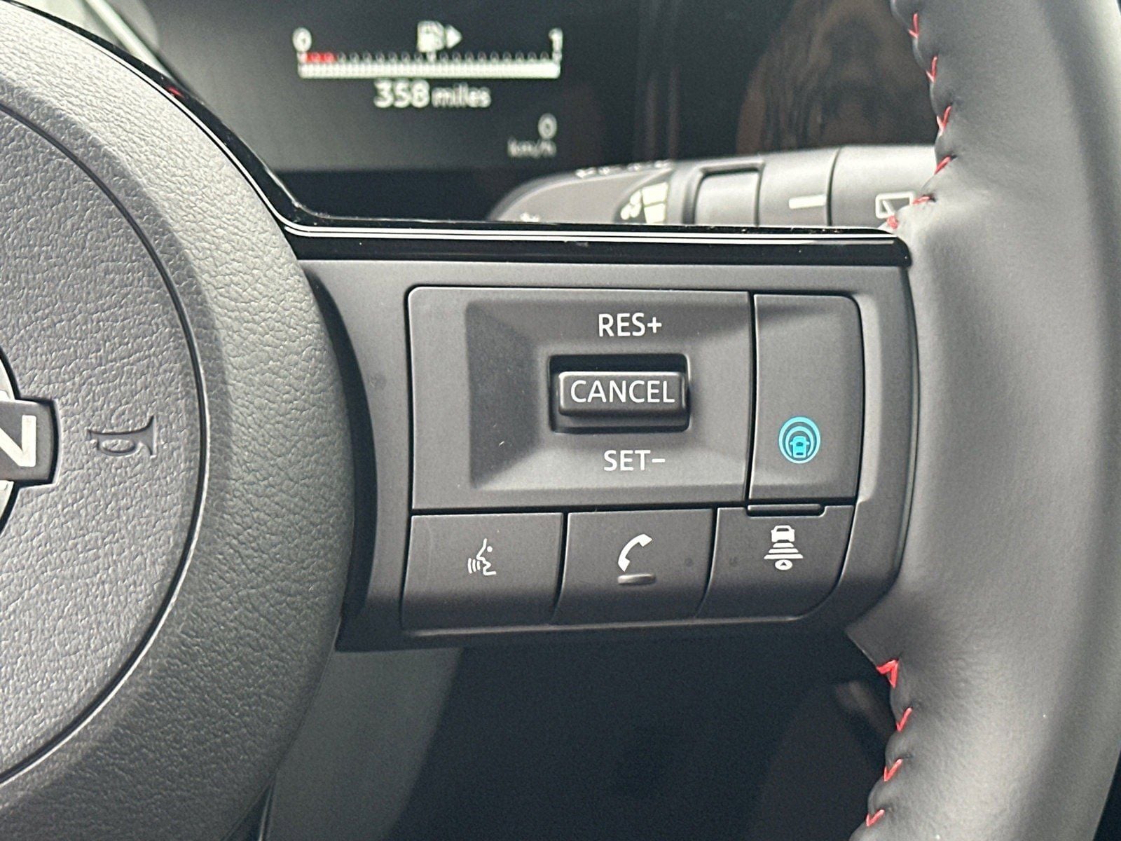 2026 Nissan KICKS SR - Photo 25