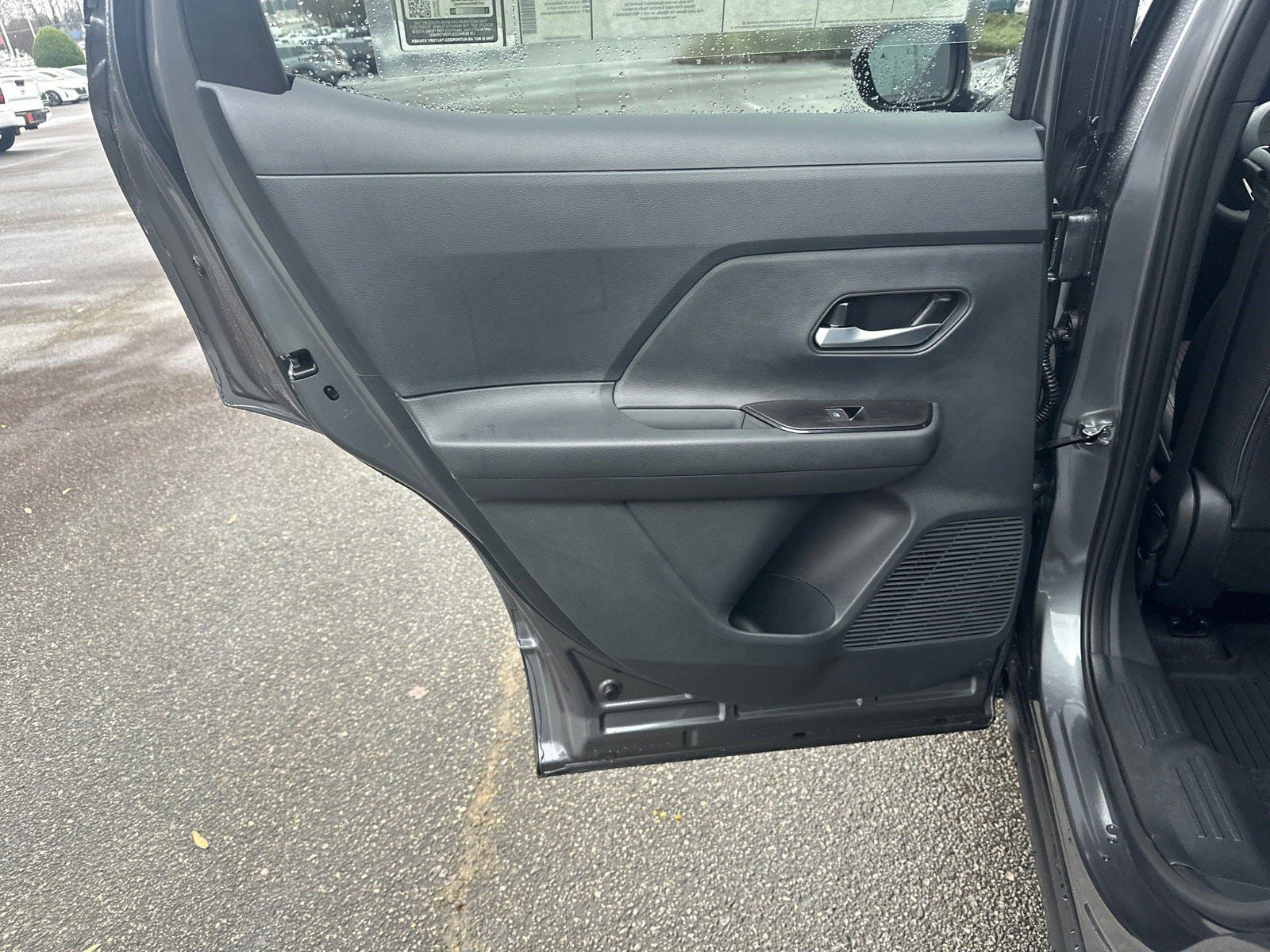 2026 Nissan KICKS SR - Photo 21