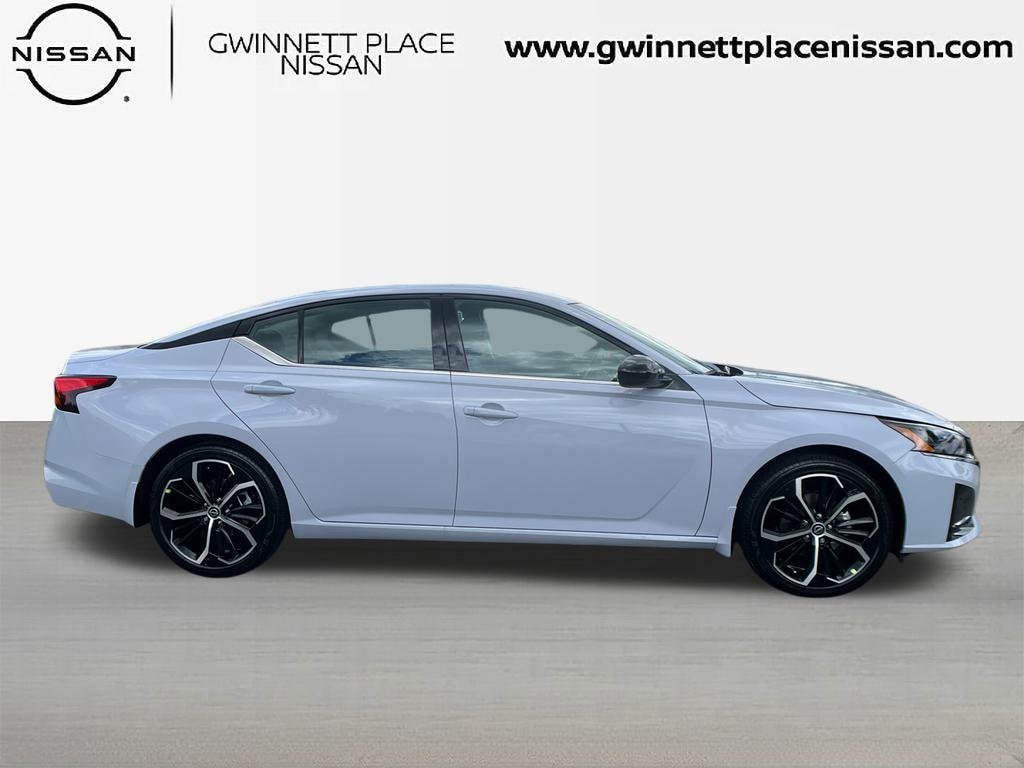 New 2025 Nissan Altima SR Sedan