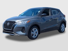 2025 Nissan Kicks Play S SUV