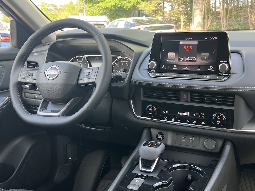 New 2026 Nissan Rogue SV SUV