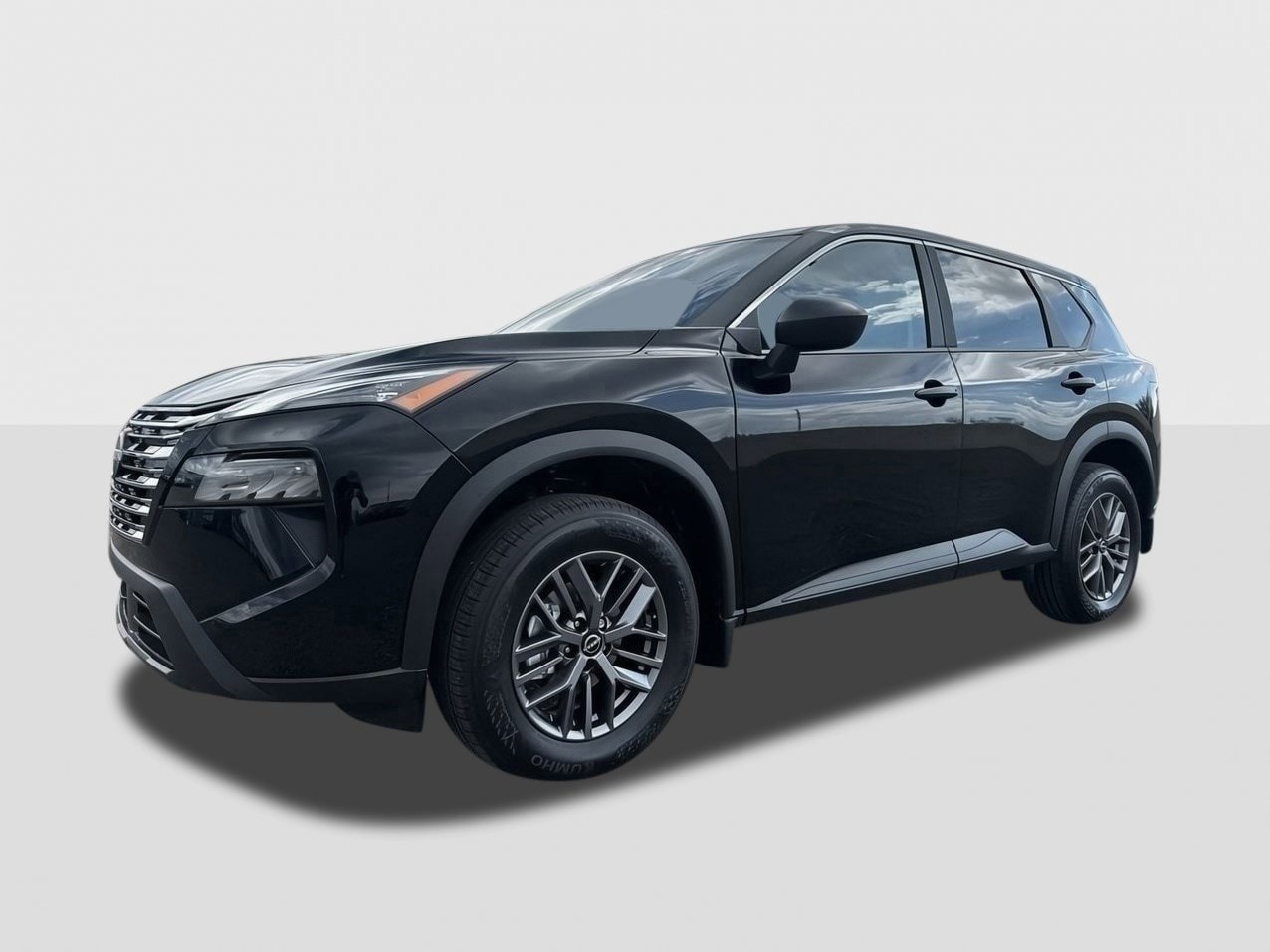 2026 Nissan Rogue S's photo