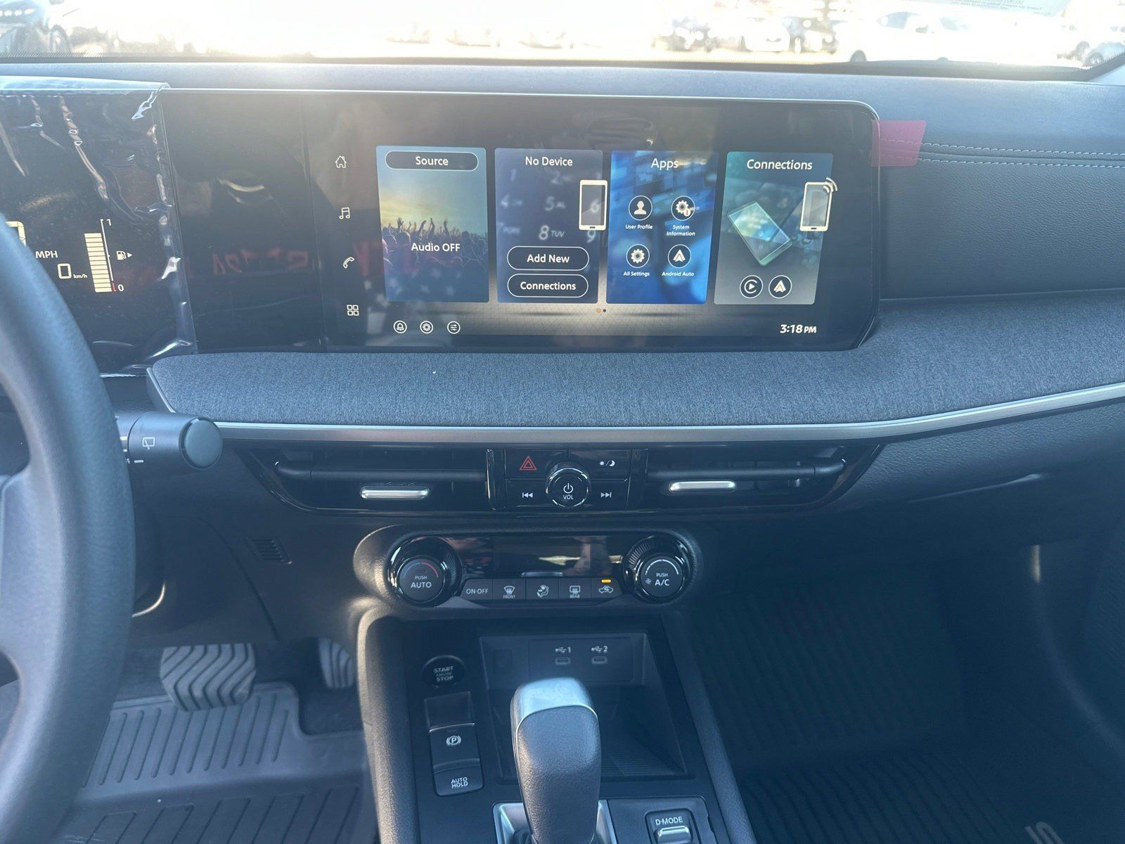 2026 Nissan KICKS SV - Photo 27