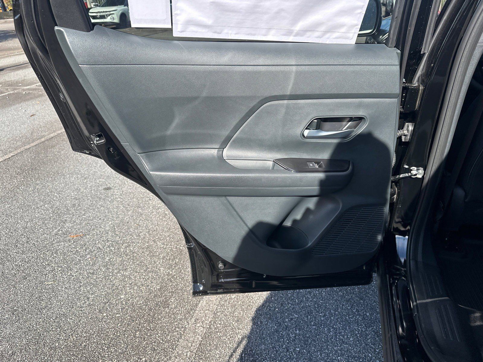 2026 Nissan KICKS SR - Photo 21