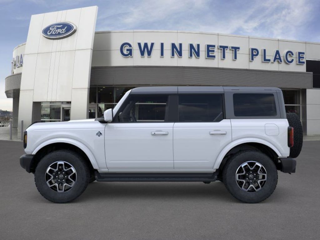 New 2025 Ford Bronco Outer Banks SUV