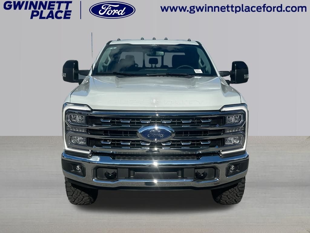 New 2026 Ford F-250 LARIAT Truck Crew Cab