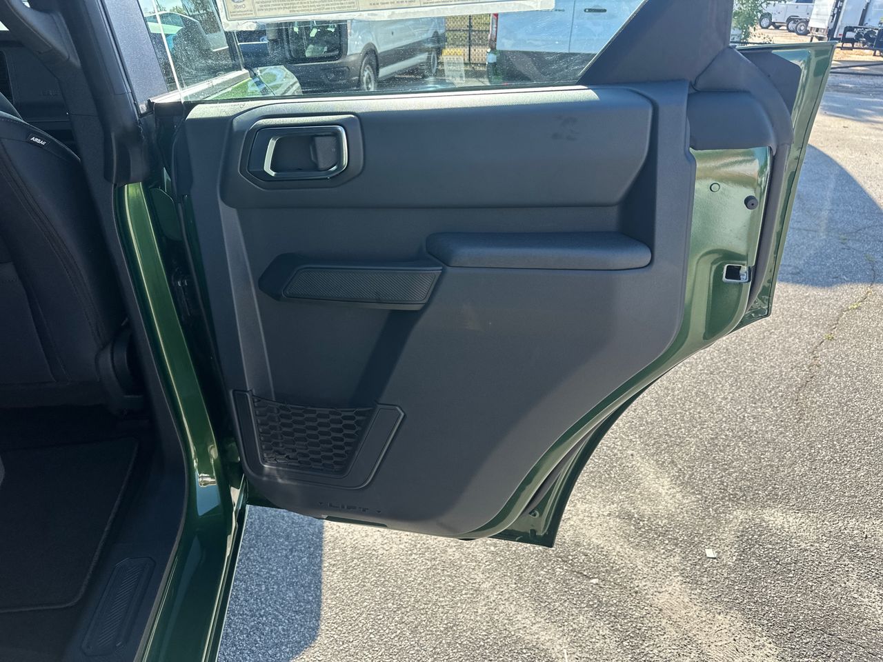 2025 Ford Bronco 4-Door Base - Photo 16
