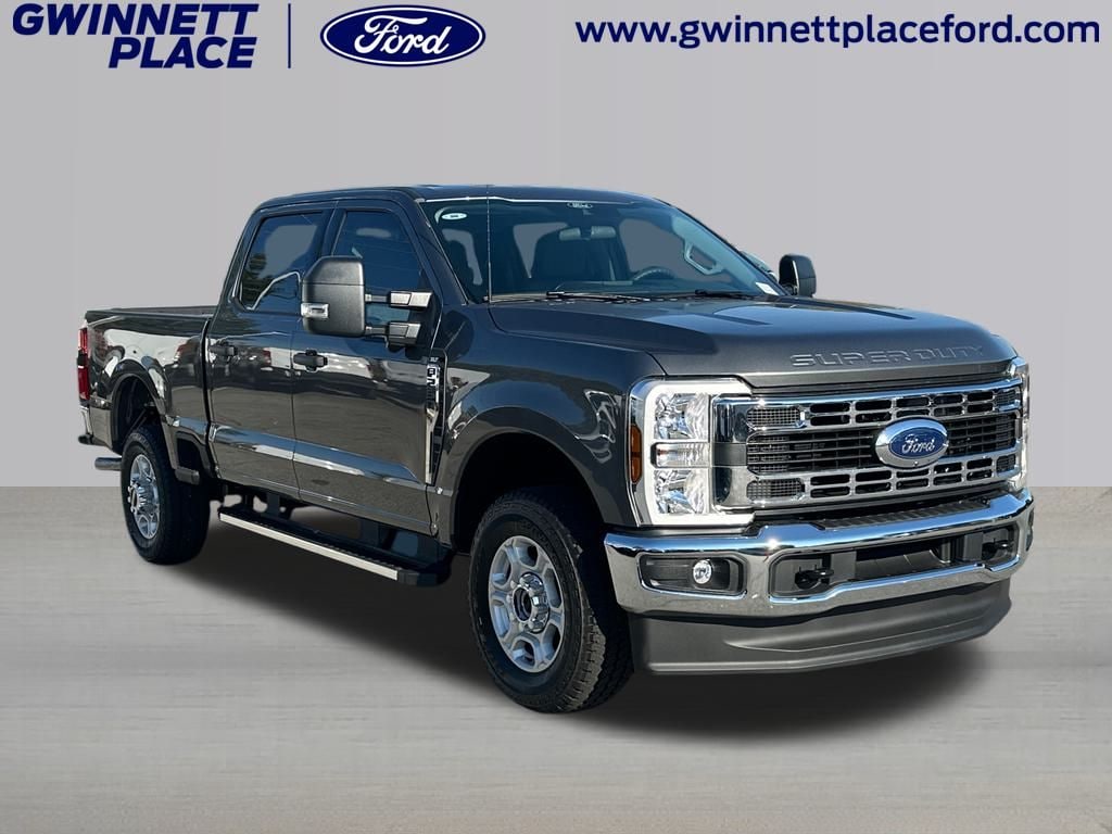 New 2026 Ford F-250 XLT Truck Crew Cab