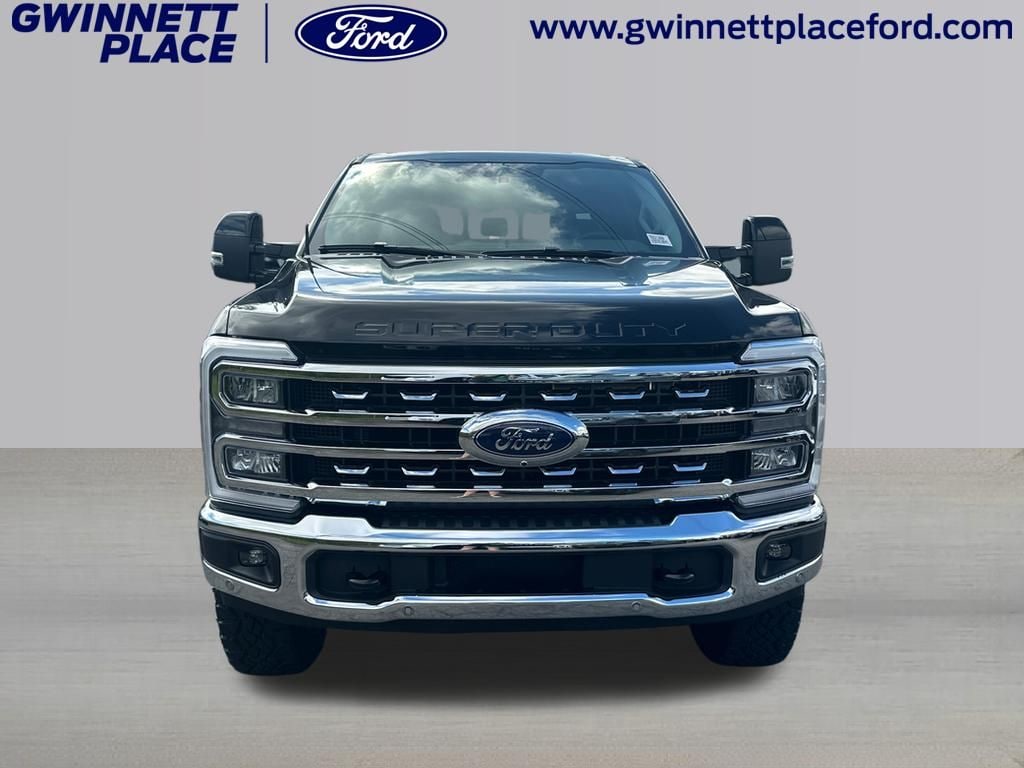 New 2026 Ford F-250 LARIAT Truck Crew Cab