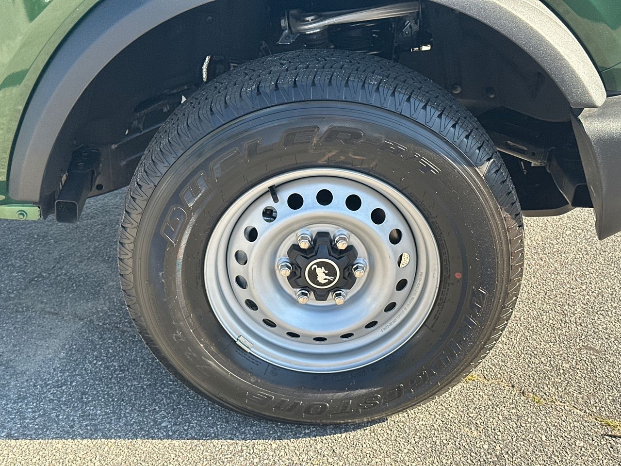 2025 Ford Bronco 4-Door Base - Photo 12