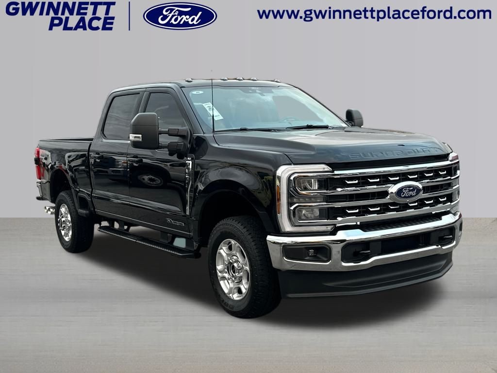 New 2026 Ford F-350 XLT Truck Crew Cab