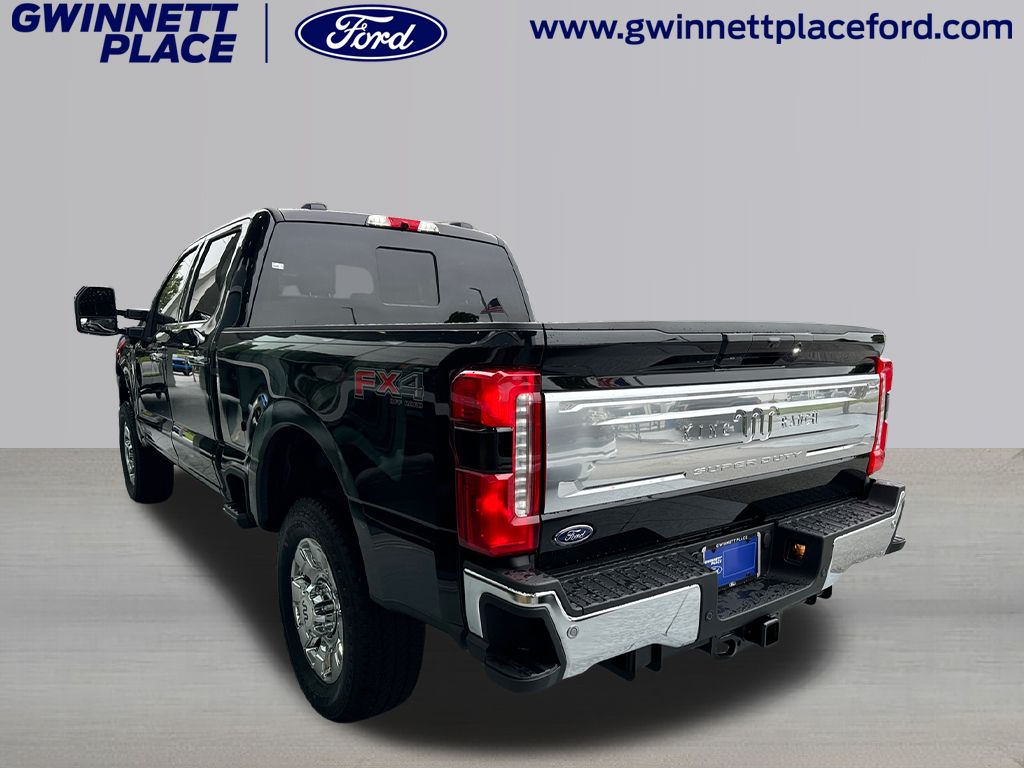 2025 Ford F-250 King Ranch photo 4