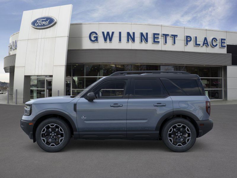 2025 Ford Bronco Sport Outer Banks photo 2