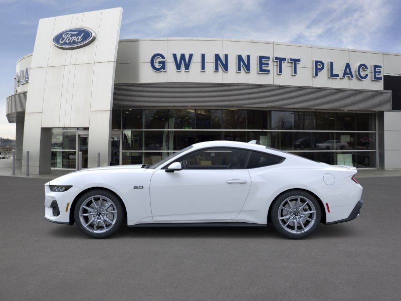 2025 Ford Mustang GT Premium photo 3