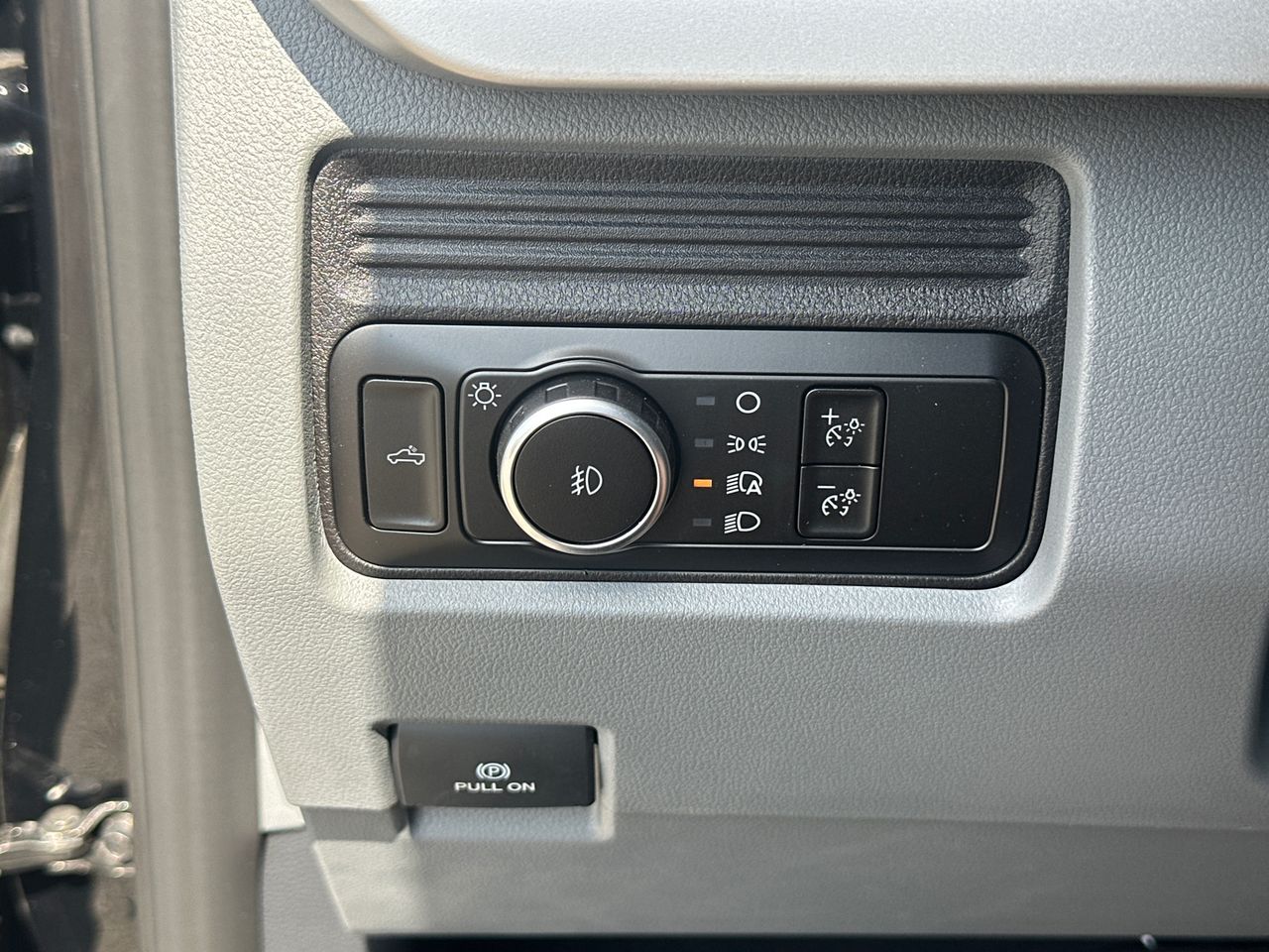 2026 Ford F-250 Super Duty XL - Photo 30