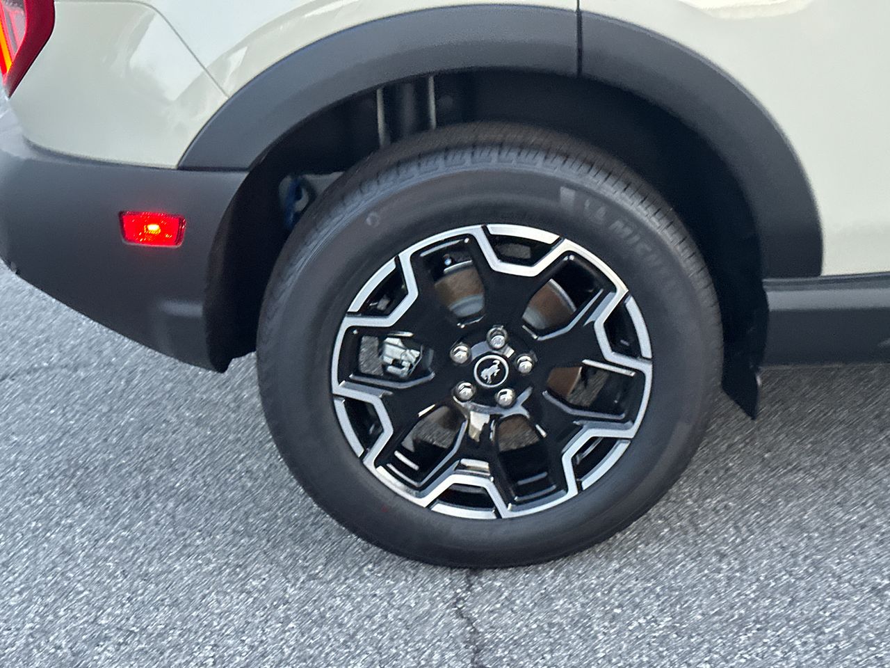 2025 Ford Bronco Sport Outer Banks - Photo 17