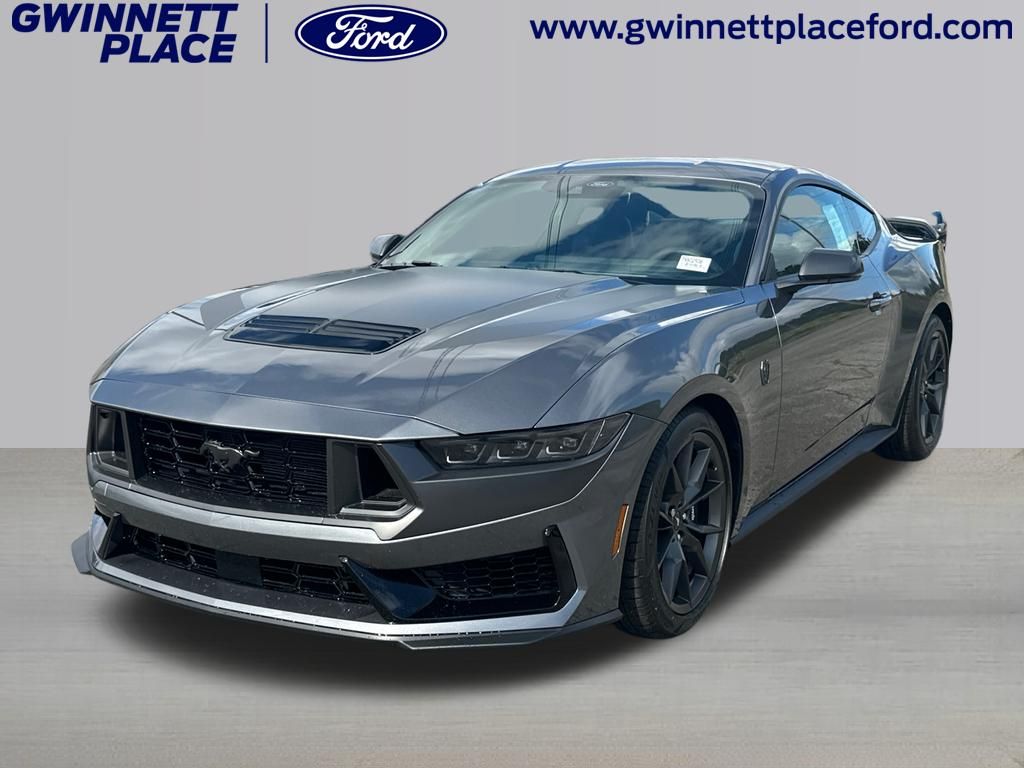 2026 Ford Mustang Dark Horse's photo