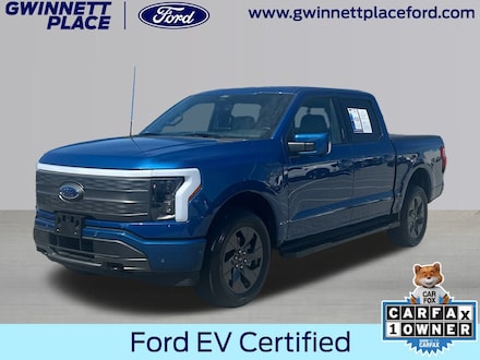 2022 Ford F-150 Lightning Lariat Truck SuperCrew Cab