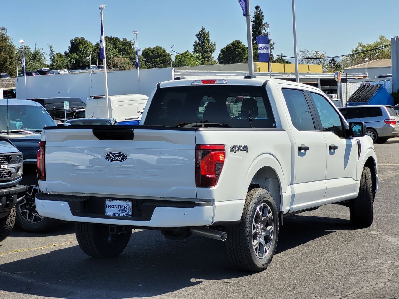 2025 Ford F-150 STX photo 4
