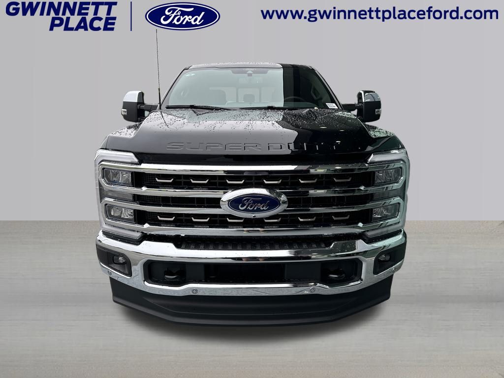 2025 Ford F-250 King Ranch photo 2