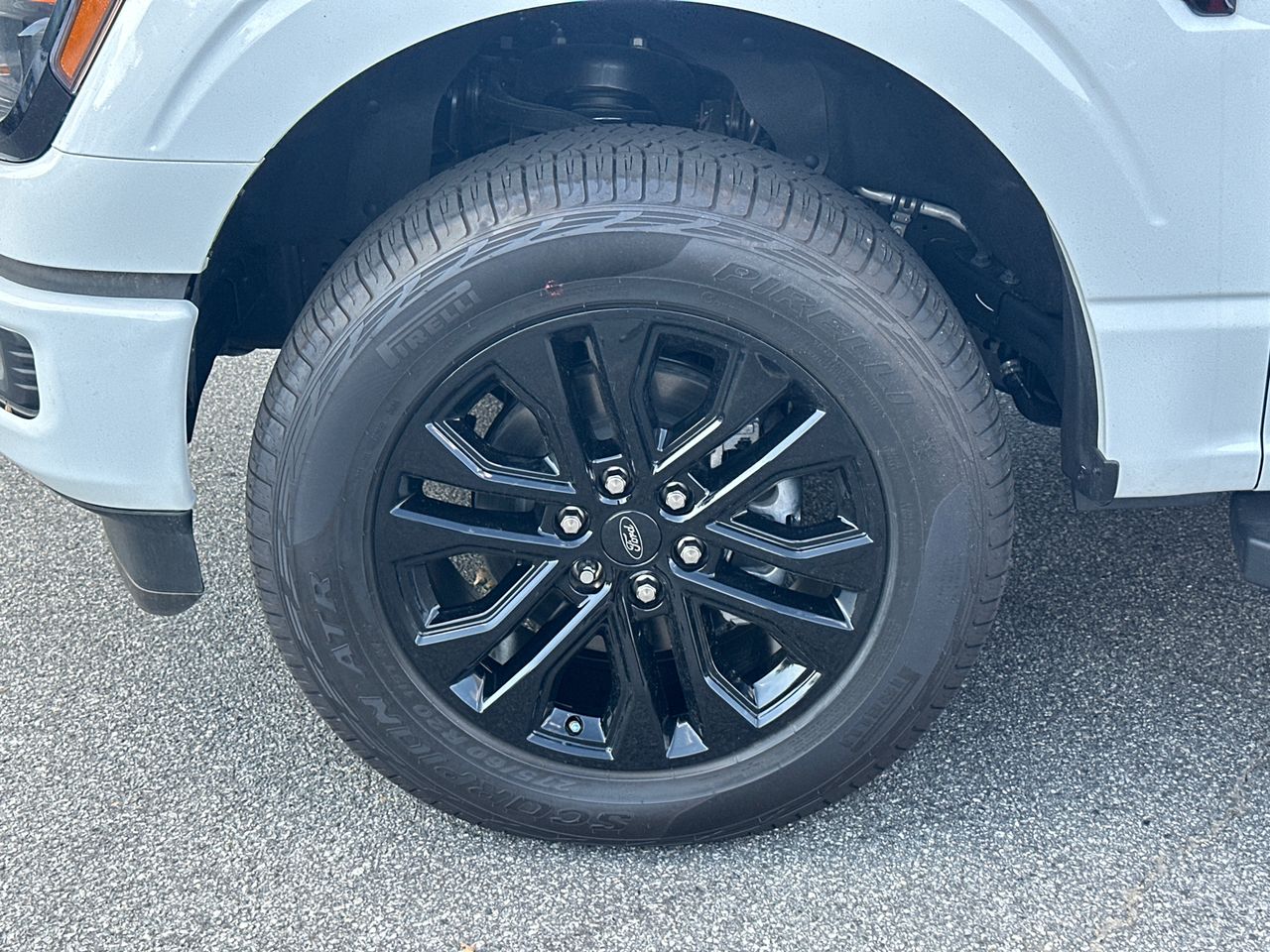 2025 Ford F-150 XLT - Photo 11