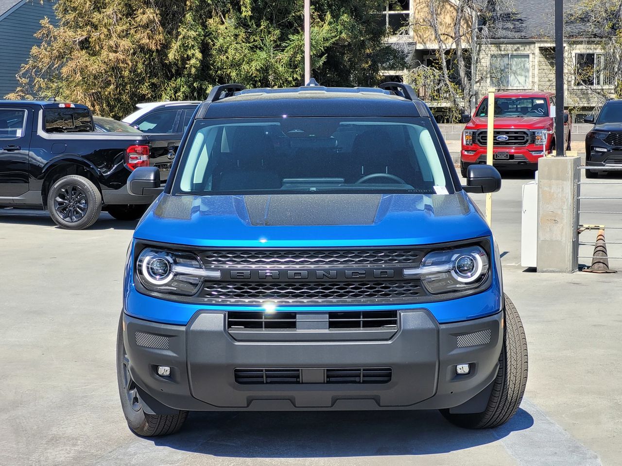 2025 Ford Bronco Sport Big Bend photo 2