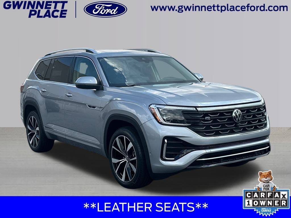 2024 Volkswagen Atlas SEL Premium R-Line photo 3