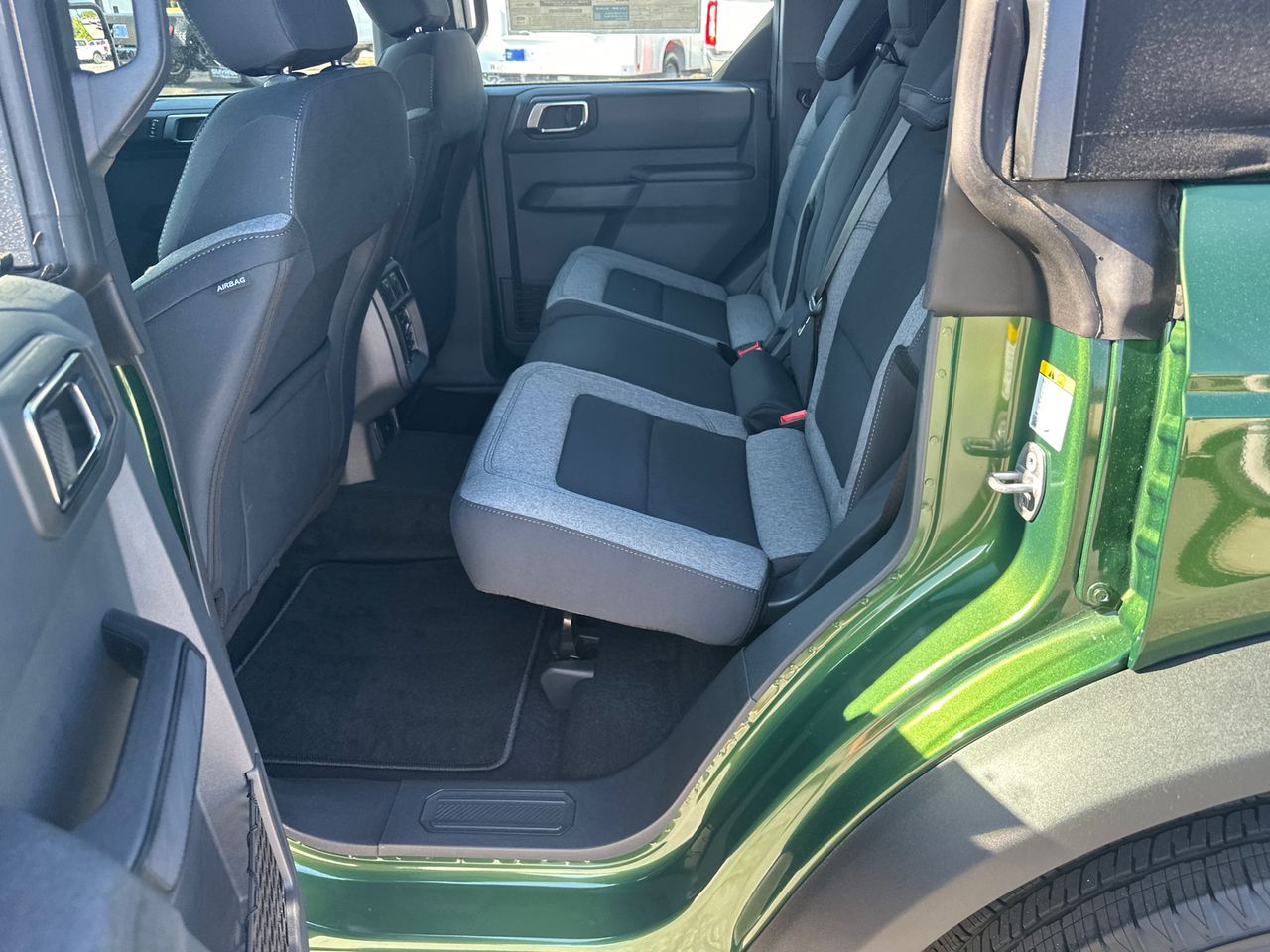 2025 Ford Bronco 4-Door Base - Photo 20