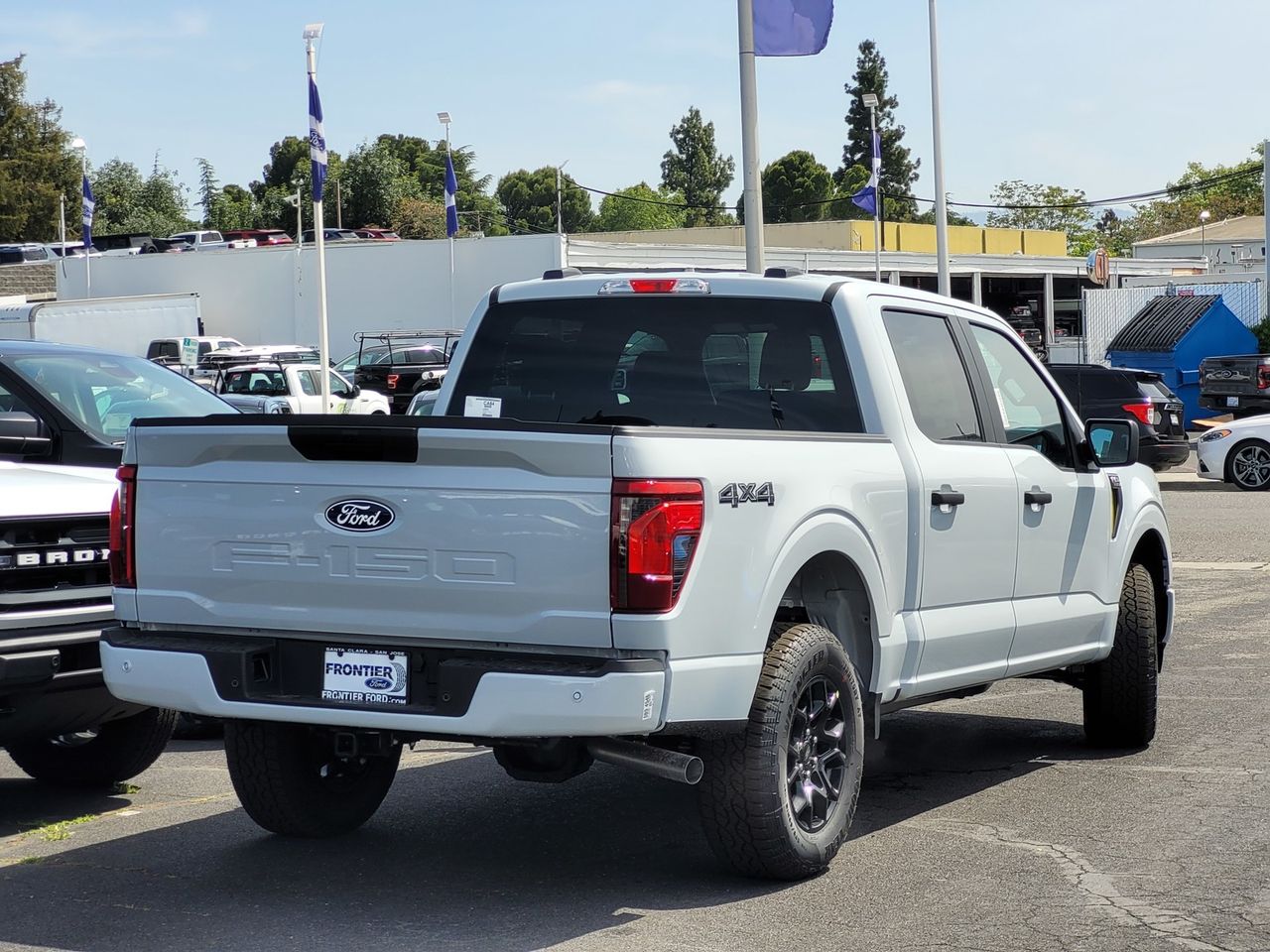 2025 Ford F-150 STX photo 4