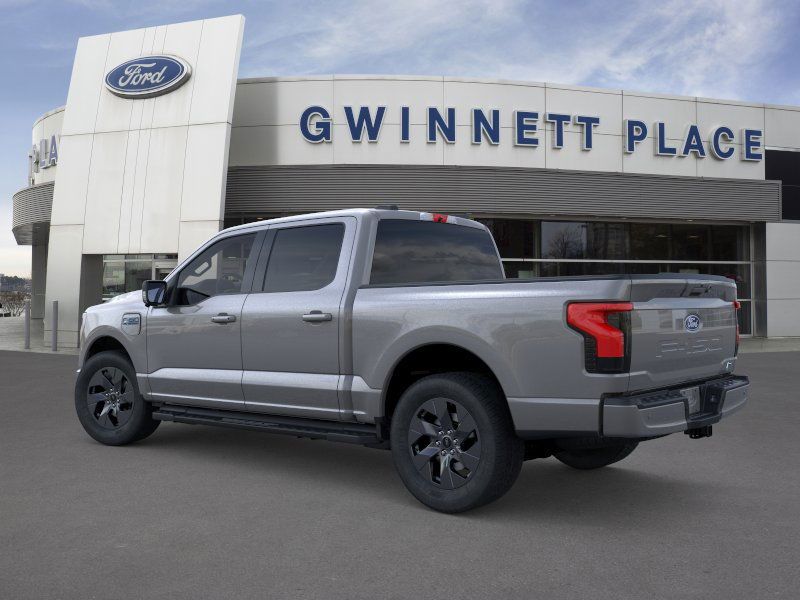 2025 Ford F-150 Lightning XLT photo 3