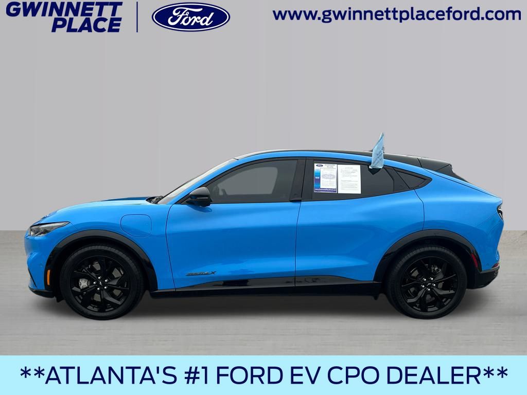 2023 Ford Mustang Mach-E Premium photo 4