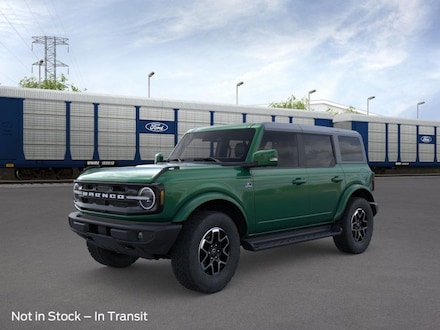 2025 Ford Bronco Outer Banks SUV
