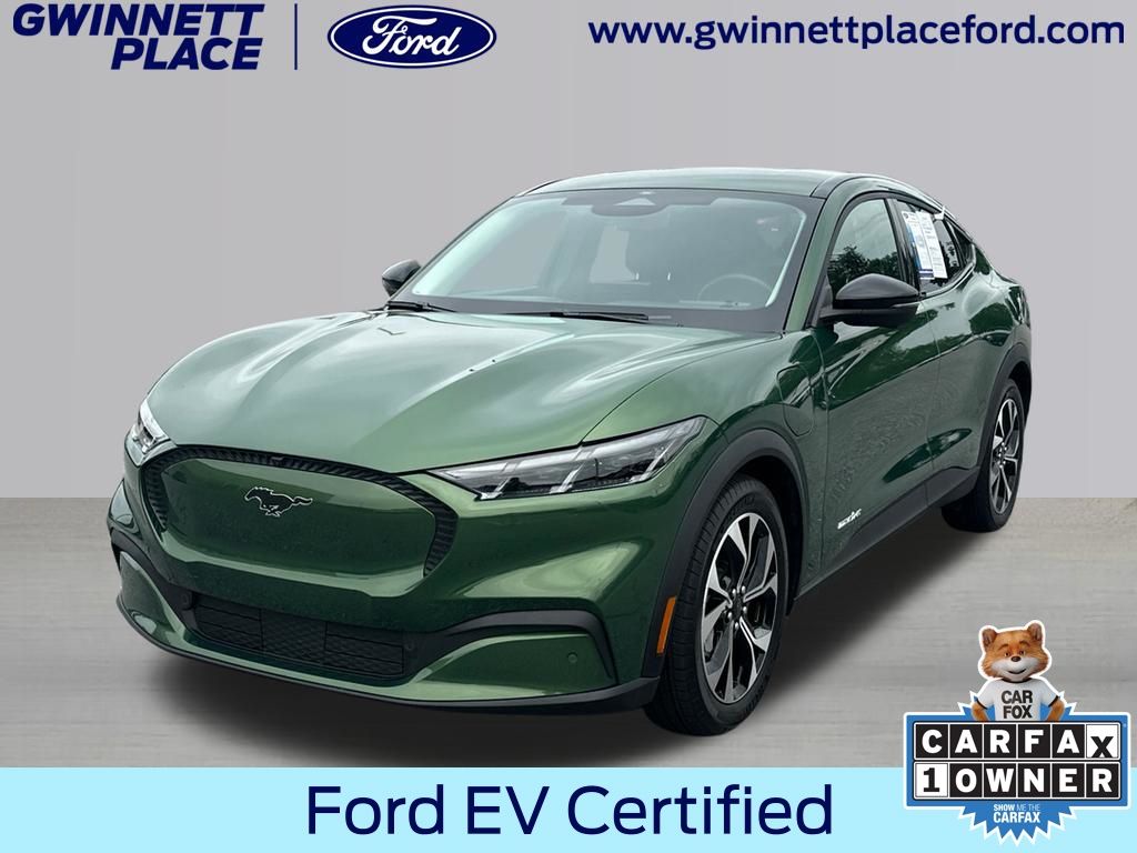 2025 Ford Mustang-Mach-e Select's photo